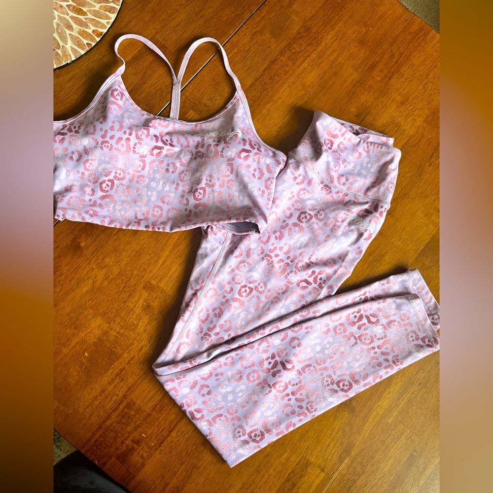 Fitbooty legging and sports bra set pink cheetah XXl